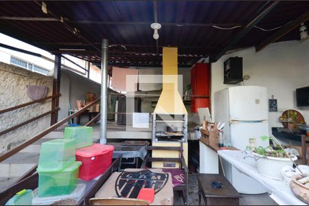 Casa à venda com 400m², 5 quartos e 1 vaga Casa à venda com 400m², 5 quartos e 1 vagaGaragem