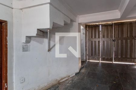 Studio à venda com 360m², 1 quarto e 1 vaga Studio à venda com 360m², 1 quarto e 1 vagaGaragem