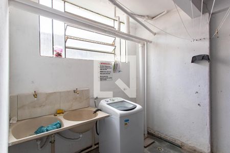 Studio à venda com 360m², 1 quarto e 1 vaga Studio à venda com 360m², 1 quarto e 1 vagaÁrea de Serviço