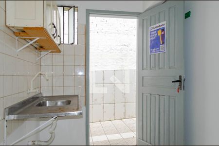 Sala / Cozinha de kitnet/studio para alugar com 1 quarto, 15m² em Trindade, Florianópolis