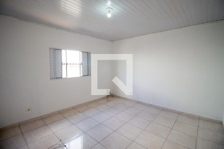 Quarto de casa para alugar com 1 quarto, 65m² em Limoeiro, São Paulo