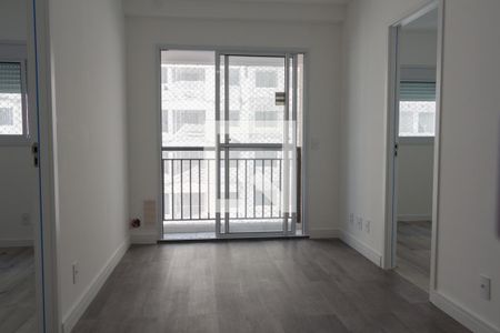 Sala de apartamento para alugar com 2 quartos, 39m² em Vila Sonia, São Paulo