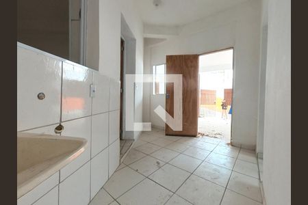 Casa à venda com 336m², 6 quartos e 3 vagas Casa à venda com 336m², 6 quartos e 3 vagasLavanderia - Casa 2