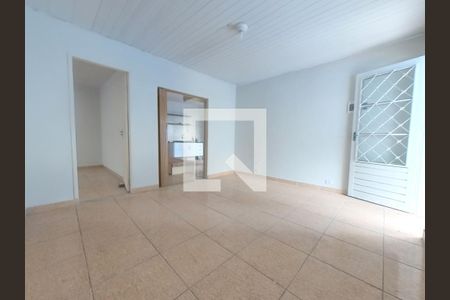 Casa à venda com 336m², 6 quartos e 3 vagas Casa à venda com 336m², 6 quartos e 3 vagasSala - Casa 3