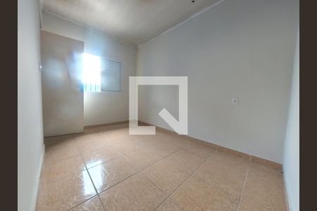 Casa à venda com 336m², 6 quartos e 3 vagas Casa à venda com 336m², 6 quartos e 3 vagasQuarto 2