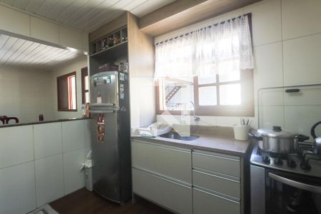 Casa à venda com 95m², 3 quartos e 2 vagas Casa à venda com 95m², 3 quartos e 2 vagasCozinha