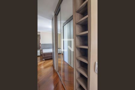 Apartamento à venda com 222m², 3 quartos e 4 vagasCloset da suíte 1