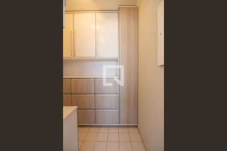 Apartamento à venda com 222m², 3 quartos e 4 vagasDespensa