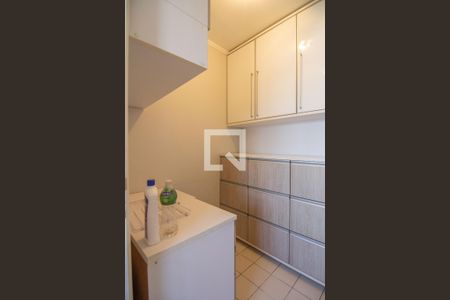 Apartamento à venda com 222m², 3 quartos e 4 vagasDespensa