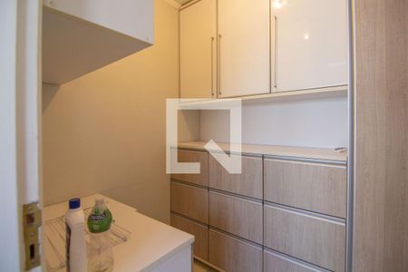 Apartamento à venda com 222m², 3 quartos e 4 vagasDespensa
