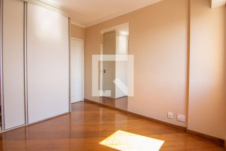 Apartamento à venda com 222m², 3 quartos e 4 vagasQuarto