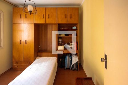 Casa à venda com 200m², 3 quartos e 3 vagas Casa à venda com 200m², 3 quartos e 3 vagasQuarto 2