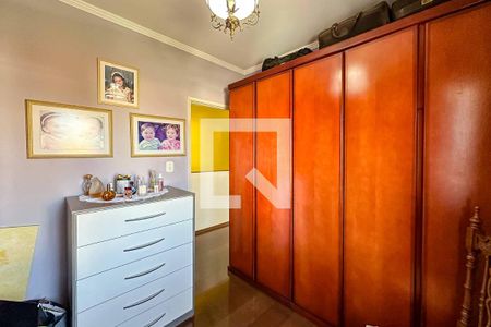 Casa à venda com 130m², 2 quartos e 3 vagas Casa à venda com 130m², 2 quartos e 3 vagasQuarto