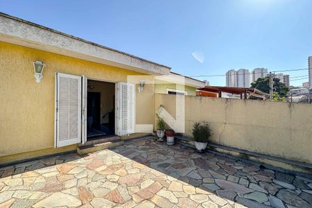 Casa à venda com 130m², 2 quartos e 3 vagas Casa à venda com 130m², 2 quartos e 3 vagasVaranda da Sala 2