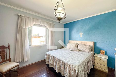 Casa à venda com 130m², 2 quartos e 3 vagas Casa à venda com 130m², 2 quartos e 3 vagasSuíte