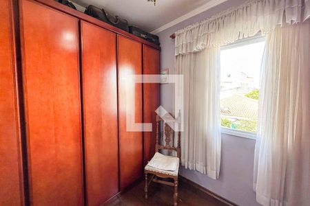 Casa à venda com 130m², 2 quartos e 3 vagas Casa à venda com 130m², 2 quartos e 3 vagasQuarto