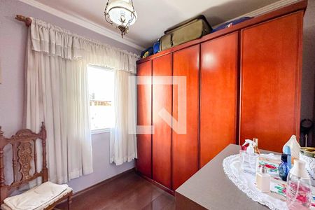 Casa à venda com 130m², 2 quartos e 3 vagas Casa à venda com 130m², 2 quartos e 3 vagasQuarto