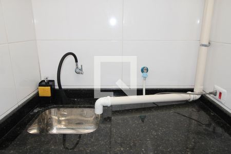 Casa de condomínio à venda com 54m², 2 quartos e 1 vagaÁrea de Serviço