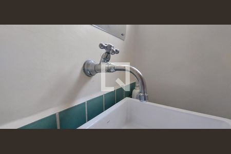 Casa à venda com 273m², 4 quartos e 4 vagas Casa à venda com 273m², 4 quartos e 4 vagasBanheiro Quarto 2 suíte