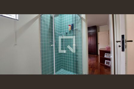 Casa à venda com 273m², 4 quartos e 4 vagas Casa à venda com 273m², 4 quartos e 4 vagasBanheiro Quarto 2 suíte