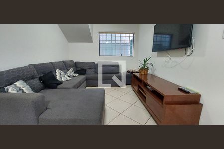 Casa à venda com 273m², 4 quartos e 4 vagas Casa à venda com 273m², 4 quartos e 4 vagasSala 3