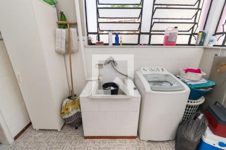 Apartamento para alugar com 100m², 2 quartos e 2 vagas Apartamento para alugar com 100m², 2 quartos e 2 vagasÁrea de Serviço