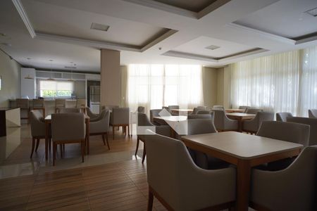 Apartamento à venda com 134m², 3 quartos e 4 vagasÁrea comum - Salão de festas