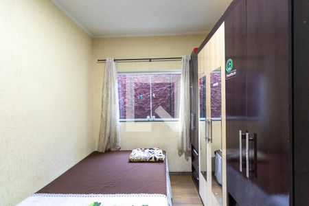 Casa à venda com 256m², 4 quartos e 6 vagas Casa à venda com 256m², 4 quartos e 6 vagasQuarto 1