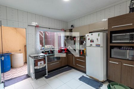 Casa à venda com 256m², 4 quartos e 6 vagas Casa à venda com 256m², 4 quartos e 6 vagasCozinha