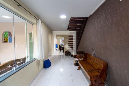 Casa à venda com 256m², 4 quartos e 6 vagas Casa à venda com 256m², 4 quartos e 6 vagasSala 2
