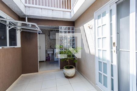 Casa à venda com 224m², 4 quartos e 2 vagasÁrea de Serviço