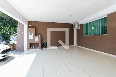 Casa à venda com 224m², 4 quartos e 2 vagasGaragem