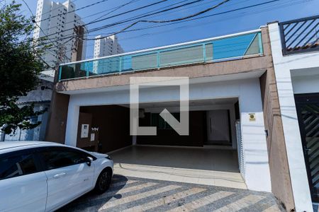 Casa à venda com 224m², 4 quartos e 2 vagasFachada