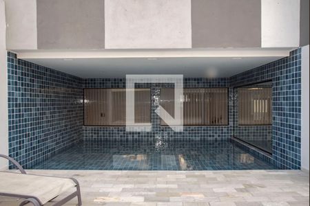 Apartamento para alugar com 315m², 3 quartos e 2 vagas Apartamento para alugar com 315m², 3 quartos e 2 vagasÁrea comum - Piscina