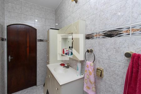 Casa à venda com 101m², 4 quartos e 2 vagasBanheiro Social