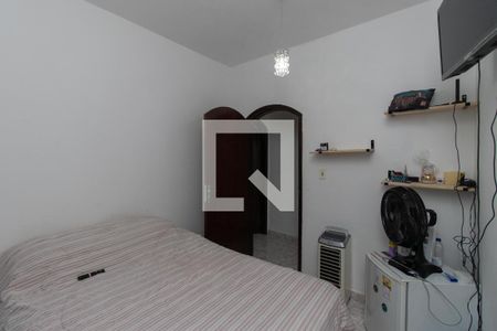 Casa à venda com 101m², 4 quartos e 2 vagasQuarto 2