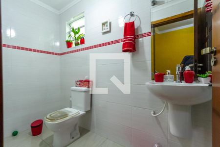 Casa à venda com 221m², 3 quartos e 4 vagas Casa à venda com 221m², 3 quartos e 4 vagasLavabo