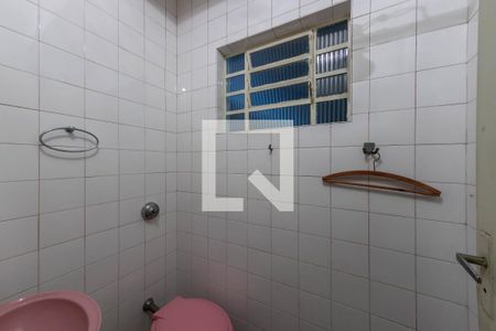 Casa à venda com 429m², 3 quartos e sem vagaBanheiro de Serviço