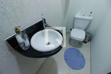 Casa de condomínio à venda com 136m², 3 quartos e 2 vagas Casa de condomínio à venda com 136m², 3 quartos e 2 vagasLavabo