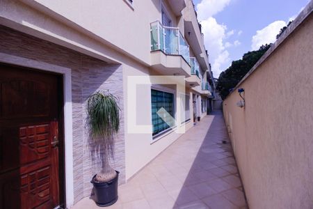 Casa de condomínio à venda com 136m², 3 quartos e 2 vagas Casa de condomínio à venda com 136m², 3 quartos e 2 vagasÁrea externa