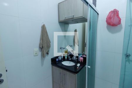 Casa de condomínio à venda com 136m², 3 quartos e 2 vagas Casa de condomínio à venda com 136m², 3 quartos e 2 vagasBanheiro