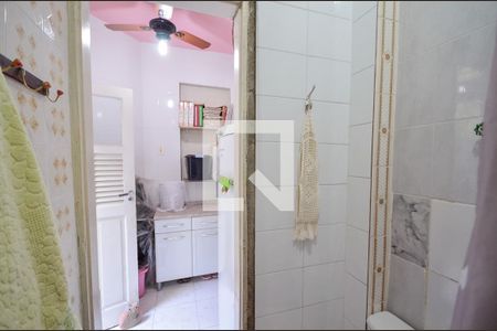 Casa à venda com 215m², 3 quartos e sem vagaBanheiro de Serviço