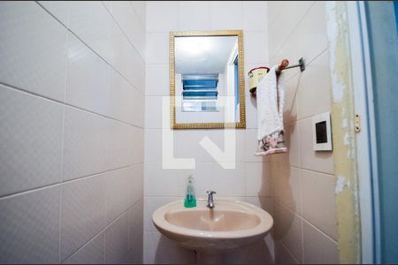 Casa à venda com 215m², 3 quartos e sem vagaBanheiro 1