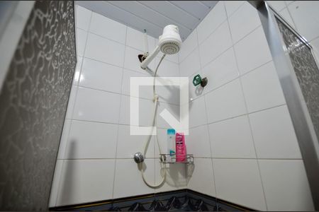 Casa à venda com 215m², 3 quartos e sem vagaBanheiro da Suíte 1