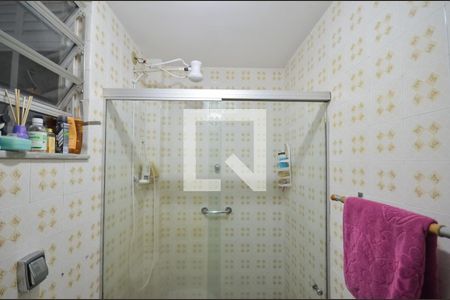 Casa à venda com 215m², 3 quartos e sem vagaBanheiro 2