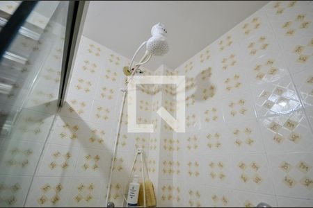 Casa à venda com 215m², 3 quartos e sem vagaBanheiro 2