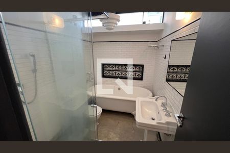 Apartamento para alugar com 100m², 2 quartos e 1 vagaBanheiro da Suíte