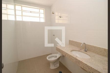 Apartamento à venda com 110m², 3 quartos e 1 vaga Apartamento à venda com 110m², 3 quartos e 1 vagaBanheiro 1