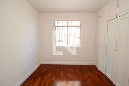 Apartamento à venda com 110m², 3 quartos e 1 vaga Apartamento à venda com 110m², 3 quartos e 1 vagaQuarto 3
