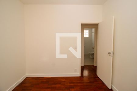 Apartamento à venda com 110m², 3 quartos e 1 vaga Apartamento à venda com 110m², 3 quartos e 1 vagaQuarto 2
